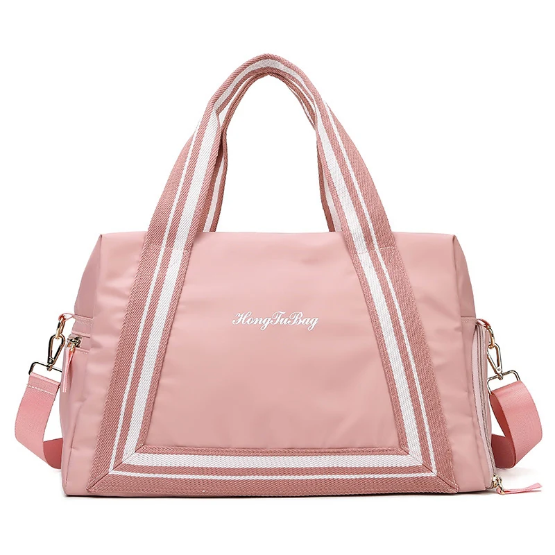 Expandable Travel Duffle in Two Size Options Pink20 × 41 × 26 cm color SKU reference