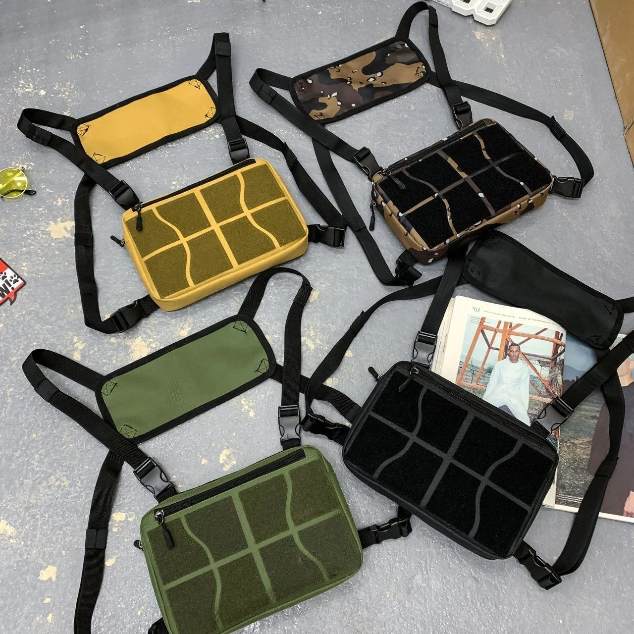Multi-pocket Polyester Hiking Chest Bag with Chain Detail product reference image