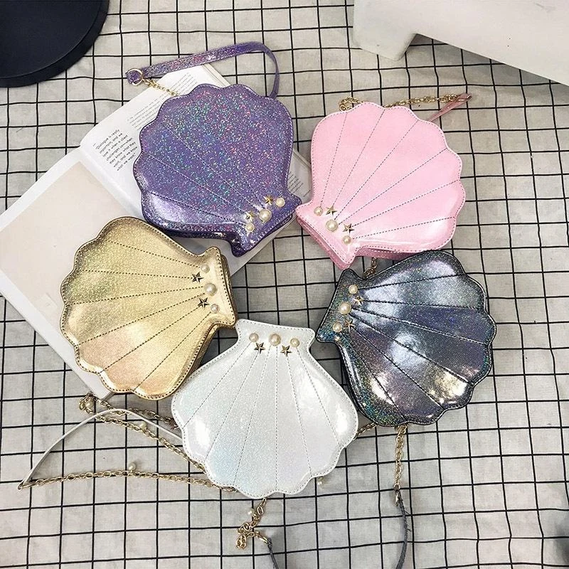 Scallop Shell-Shaped PU Crossbody Bag with Chain product reference image