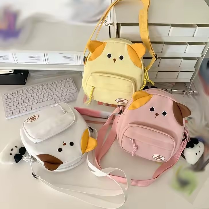 Cartoon Cat Nylon Phone Crossbody Bag with Pendant product reference image