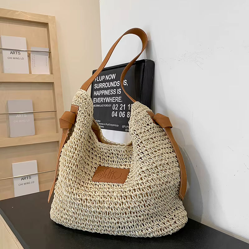 Four-Color Woven Straw Shoulder Tote Beige color SKU reference
