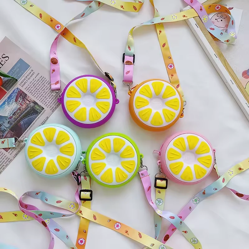 Silicone Fruit-Slice Zipper Coin Purse product reference image