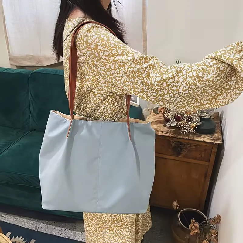 Solid-Color Polyester Shoulder Tote product reference image