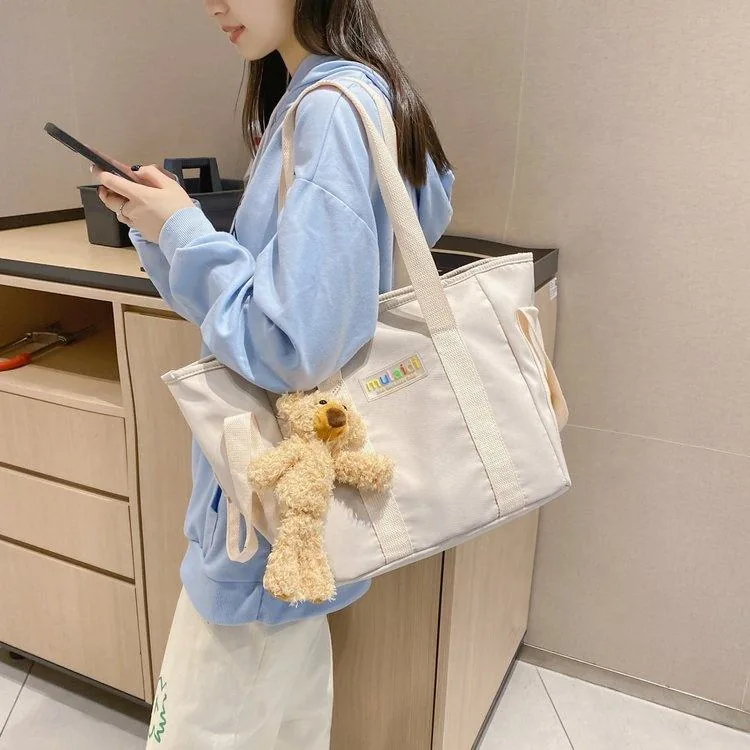 Solid-Color Shoulder Tote with Teddy Charm product reference image