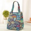 Vintage-Print Polyester Zippered Lunch Cooler Bag Reference 05 color SKU reference