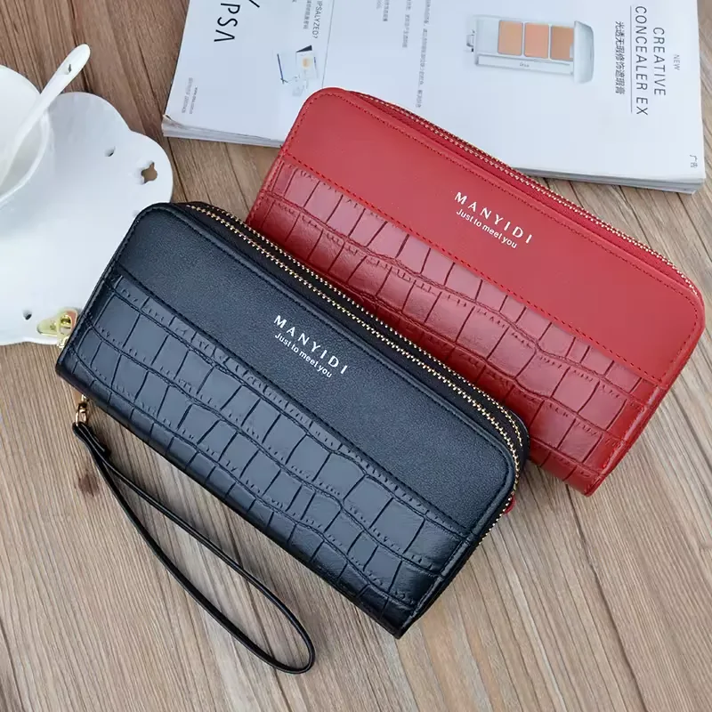 Crocodile-Texture Double-Zip PU Long Wallet product reference image