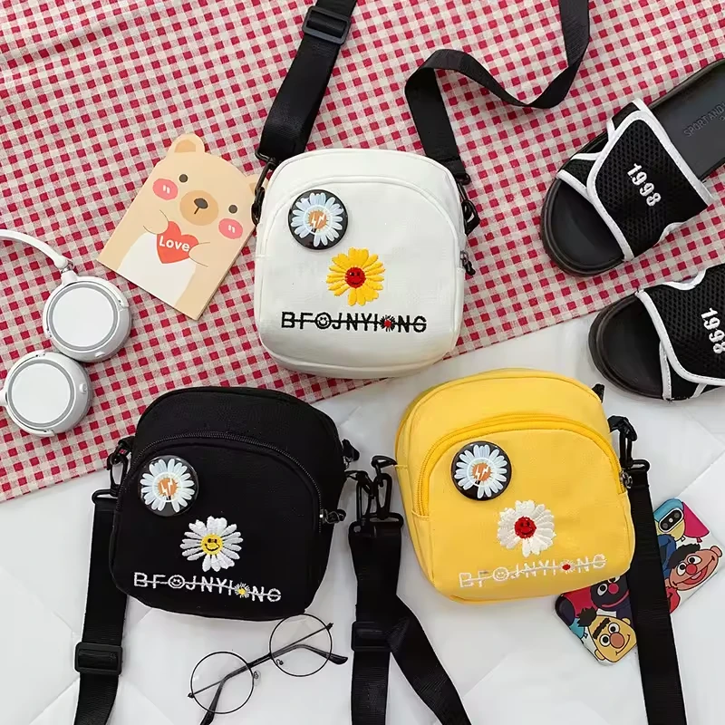 Embroidered Daisy Canvas Mini Crossbody Phone Pouch product reference image