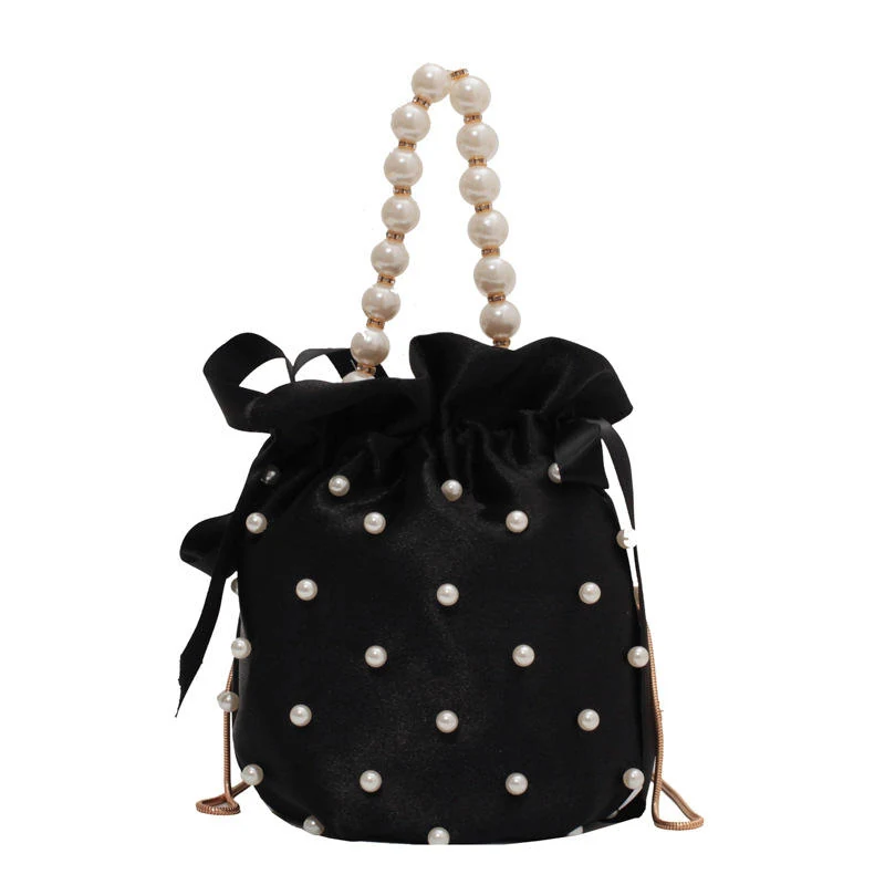 Pearl-Drawstring Envelope Mini Evening Clutch with Chain Black color SKU reference