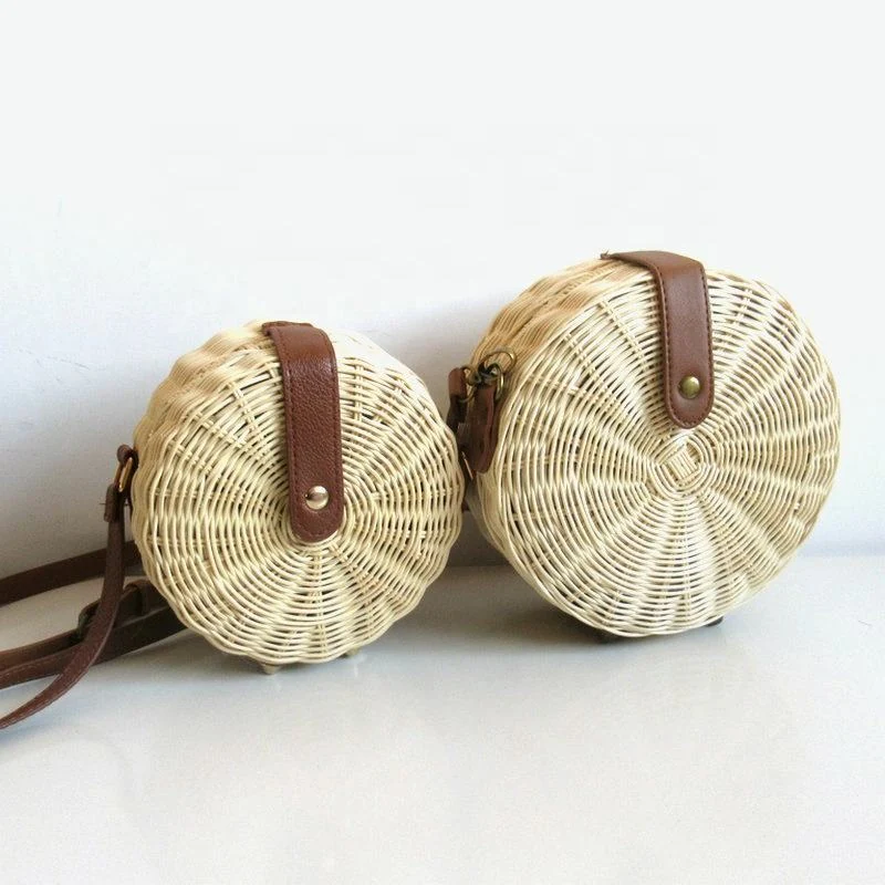 Woven Summer Bag Designs: Round Crossbody and Bow Tote product reference image