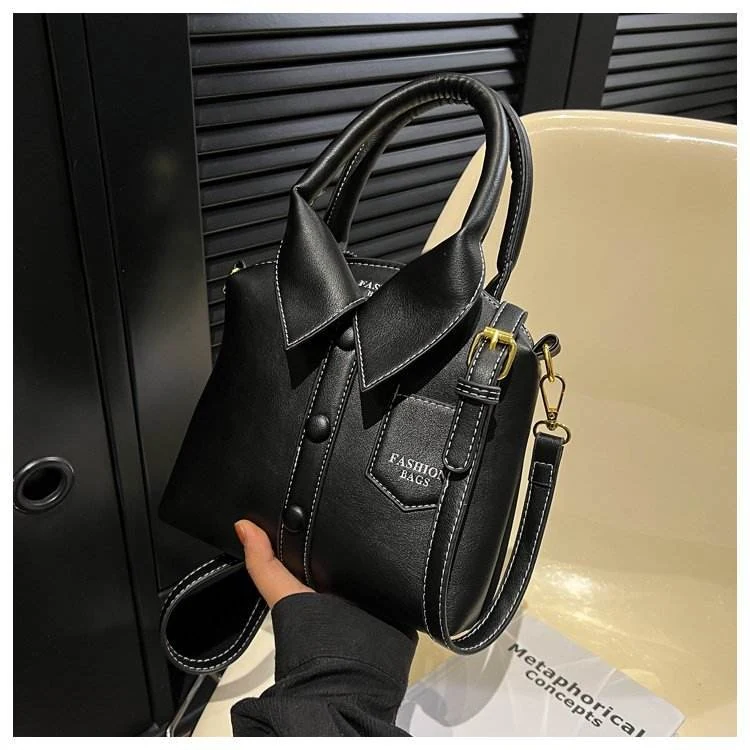Collar-Inspired PU Shoulder Bag with Adjustable Strap Black color SKU reference