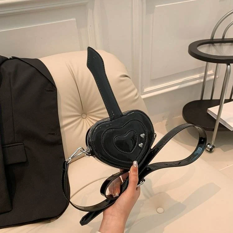 Heart-Shaped PU Mini Crossbody Bag Black color SKU reference