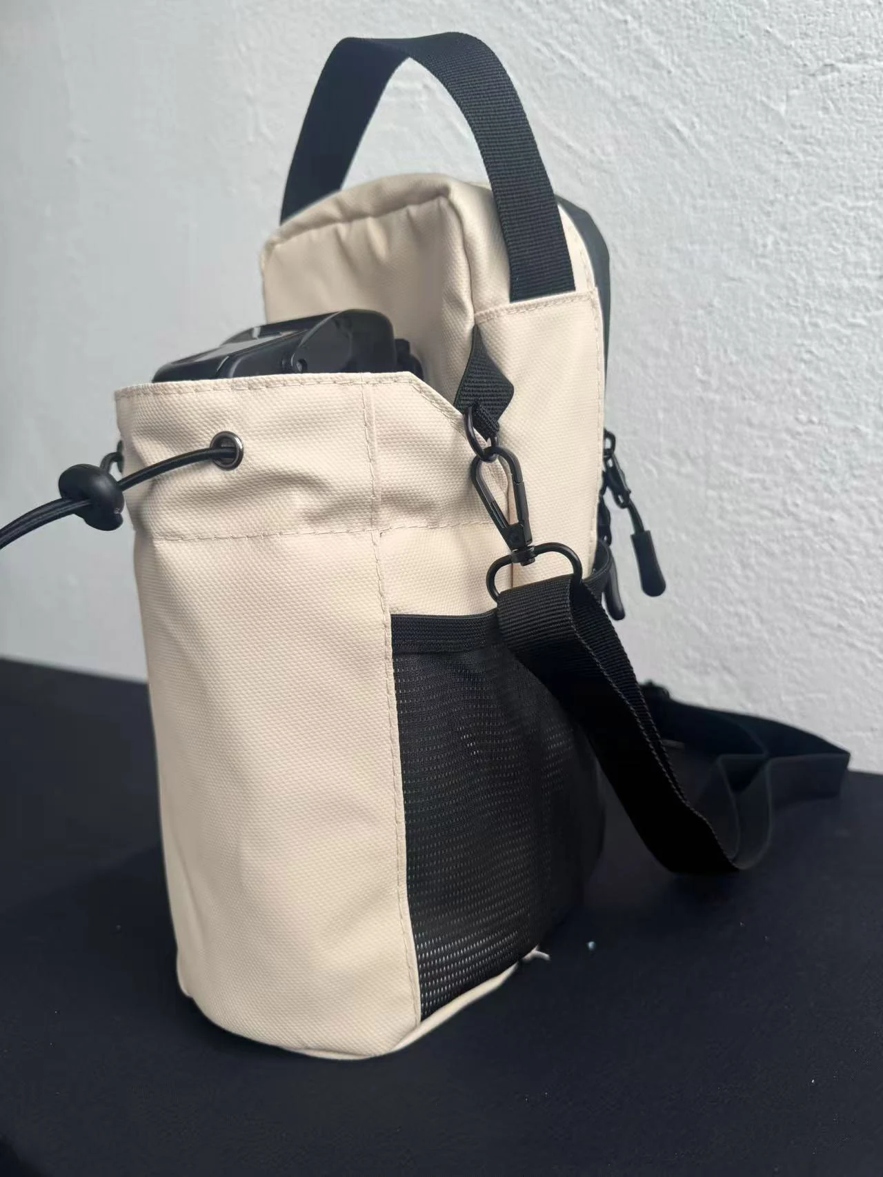 Magnetic Tumbler Carrier with Adjustable Strap White · magnetic option 3 color SKU reference